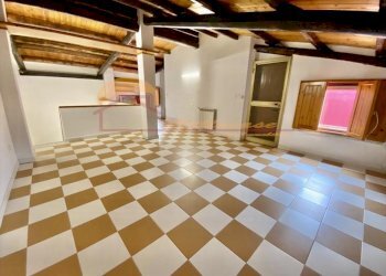 5e8a80a6-c8f3-4a46-aa6f-35c080a4c315.jpeg - Villa Via Luigi Maria Monti, Siracusa - foto 8