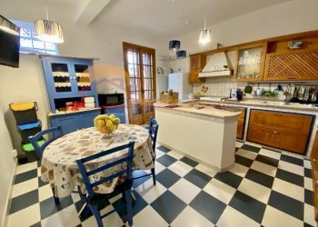 cb64f8d0-49e6-4ca1-b527-42099338030d.jpeg - Villa Via Luigi Maria Monti, Siracusa - foto 23