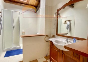 f84a76db-5d39-4cde-9cae-9ea06302a482.jpeg - Villa Via Luigi Maria Monti, Siracusa - foto 29