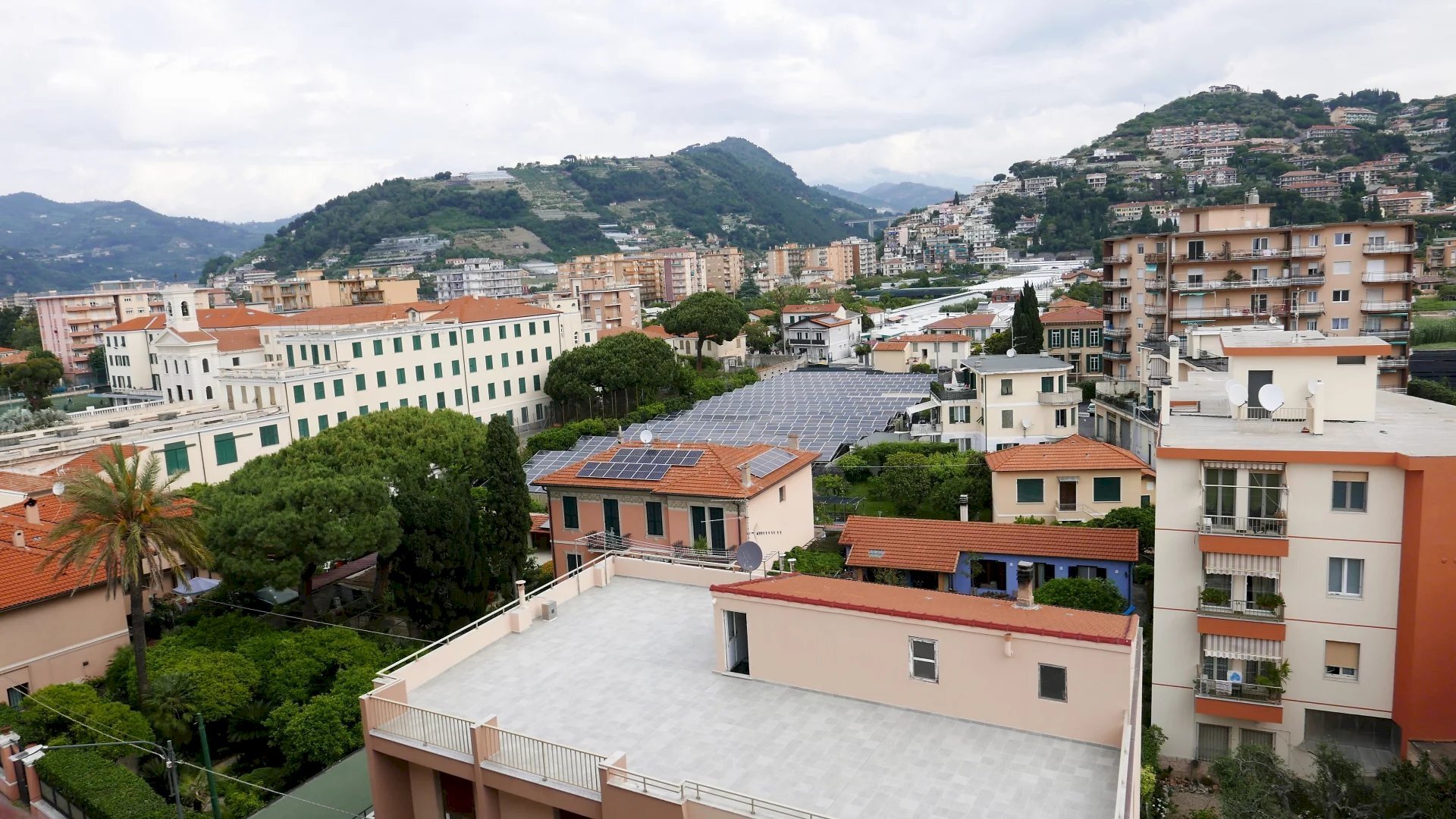 Trilocale via colonnello Aprosio, Vallecrosia - foto 3