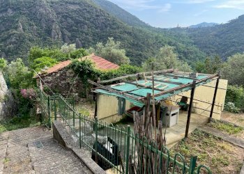 WhatsApp Image 2023-05-23 at 18.00.33 (1).jpeg - Villa Via Carotole 7, Castiglione Chiavarese - foto 2