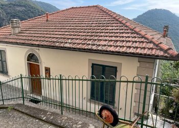 WhatsApp Image 2023-05-23 at 18.00.33.jpeg - Villa Via Carotole 7, Castiglione Chiavarese - foto 7