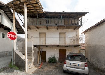 Independent house Via Villa, 14, Brondello - photo 1