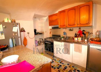 cucina - Porzione di casa Via San Anfosso Ten. 18, Ventimiglia - foto 9