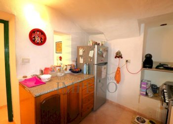 cucina - Porzione di casa Via San Anfosso Ten. 18, Ventimiglia - foto 10
