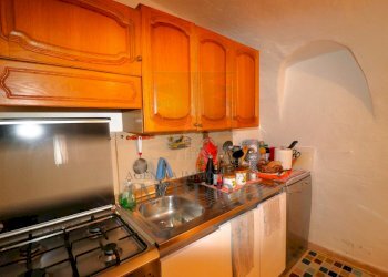cucina - Porzione di casa Via San Anfosso Ten. 18, Ventimiglia - foto 12