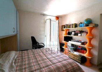 camera da letto - Porzione di casa Via San Anfosso Ten. 18, Ventimiglia - foto 22