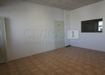 IMG_9374.JPG - Ufficio VIA MEUCCI, Selvazzano Dentro - foto 12