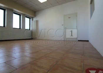 IMG_9363.JPG - Ufficio VIA MEUCCI, Selvazzano Dentro - foto 17