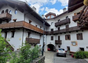 Quadrilocale Via Roma, Courmayeur - foto 1