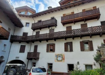 Quadrilocale Via Roma, Courmayeur - foto 2