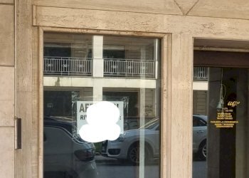 Locale Commerciale via Campane, Avellino - foto 1