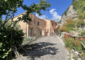 Stabile - Palazzo Triponzo, Cerreto di Spoleto - foto 1