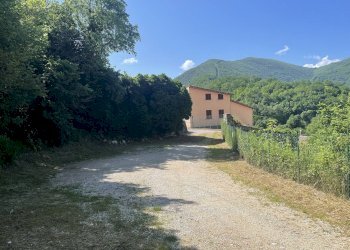 Stabile - Palazzo Triponzo, Cerreto di Spoleto - foto 24
