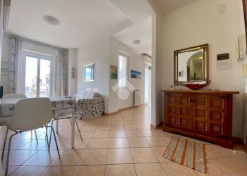 Four-room apartment Corso Dante Alighieri, Alassio - photo 1