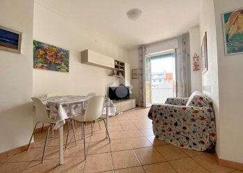 Four-room apartment Corso Dante Alighieri, Alassio - photo 2
