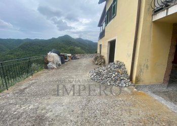 terrazza - Casa indipendente Località Piantairoli, Apricale - foto 11