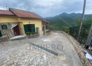 terrazza - Casa indipendente Località Piantairoli, Apricale - foto 24