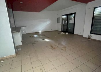 IMG_3876.jpg - Locale Commerciale Vanella 179, Modica - foto 5