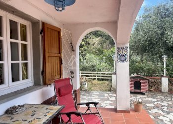 IN361_Villa_con_giardino_parcheggio_auto (1).jpeg - Independent house Lerici - photo 7