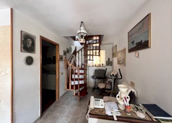 IN361_Villa_con_giardino_parcheggio_auto (23).jpeg - Independent house Lerici - photo 17