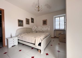 IN361_Villa_con_giardino_parcheggio_auto (48).jpeg - Independent house Lerici - photo 28