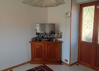 IN361_Villa_con_giardino_parcheggio_auto (2).jpeg - Independent house Lerici - photo 9