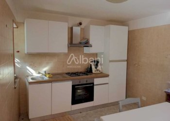 IN361_Villa_con_giardino_parcheggio_auto (2).jpeg - Independent house Lerici - photo 16