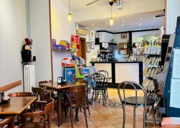 3.jpg - Cafeteria - Cold Bar Via San Giovanni Bosco 24, Tavazzano con Villavesco - photo 3