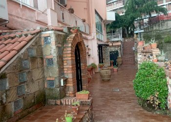 Albergo - Struttura ricettiva Via A. Ramiro Marconi, Mercogliano - foto 5