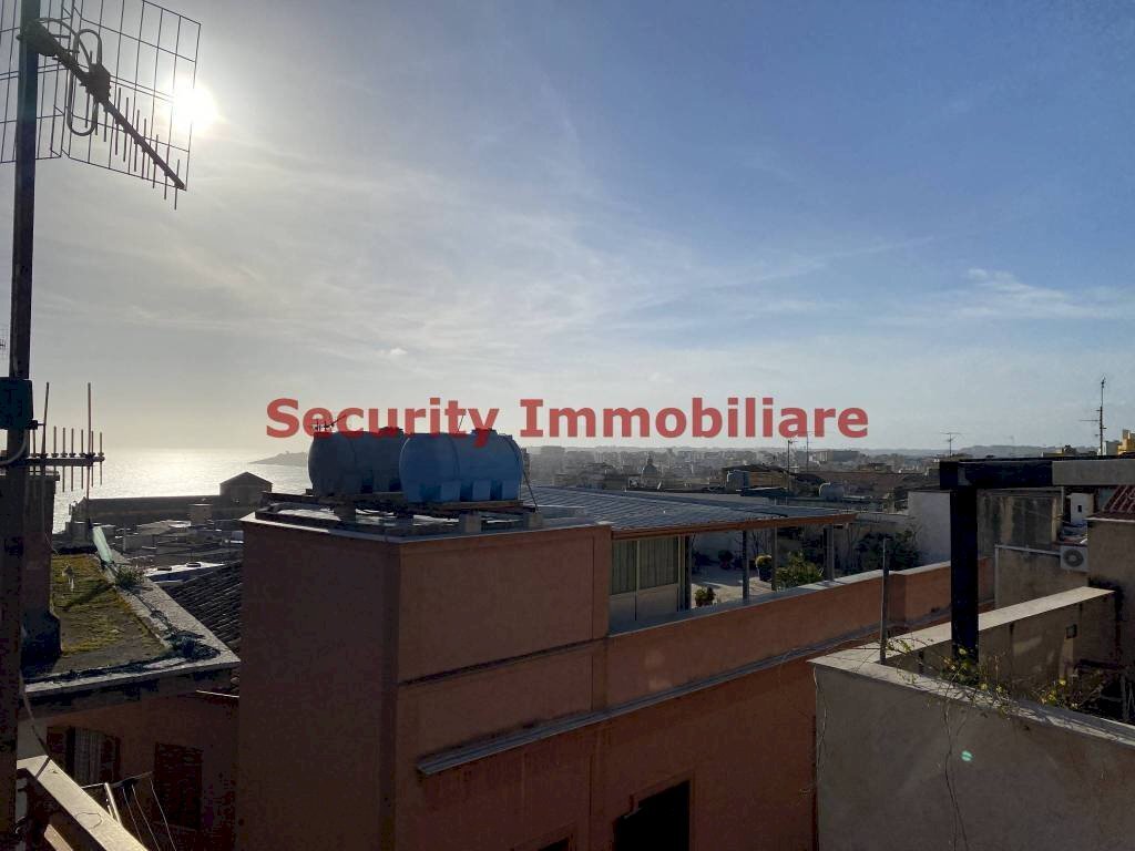 Stable - Palace via Giuseppe Licata, Sciacca - photo 1