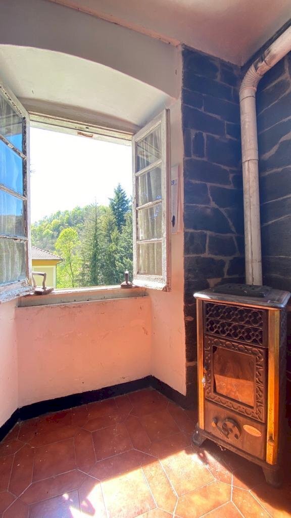 7.jpg - Appartamento Via San Zunino 6, Urbe - foto 1