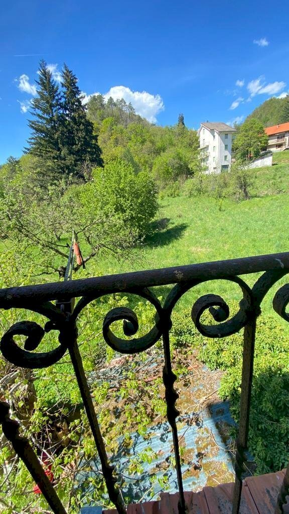 1.jpg - Appartamento Via San Zunino 6, Urbe - foto 2