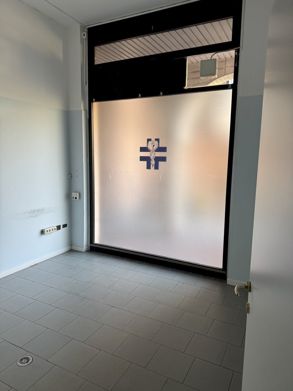 IMG_7295.jpg - Commercial Premises via defendente 29, Lodi - photo 3