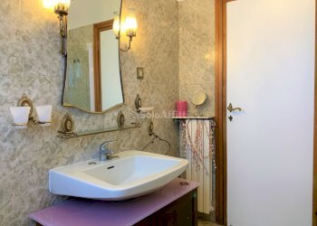 Two-room apartment Catanzaro - photo 8