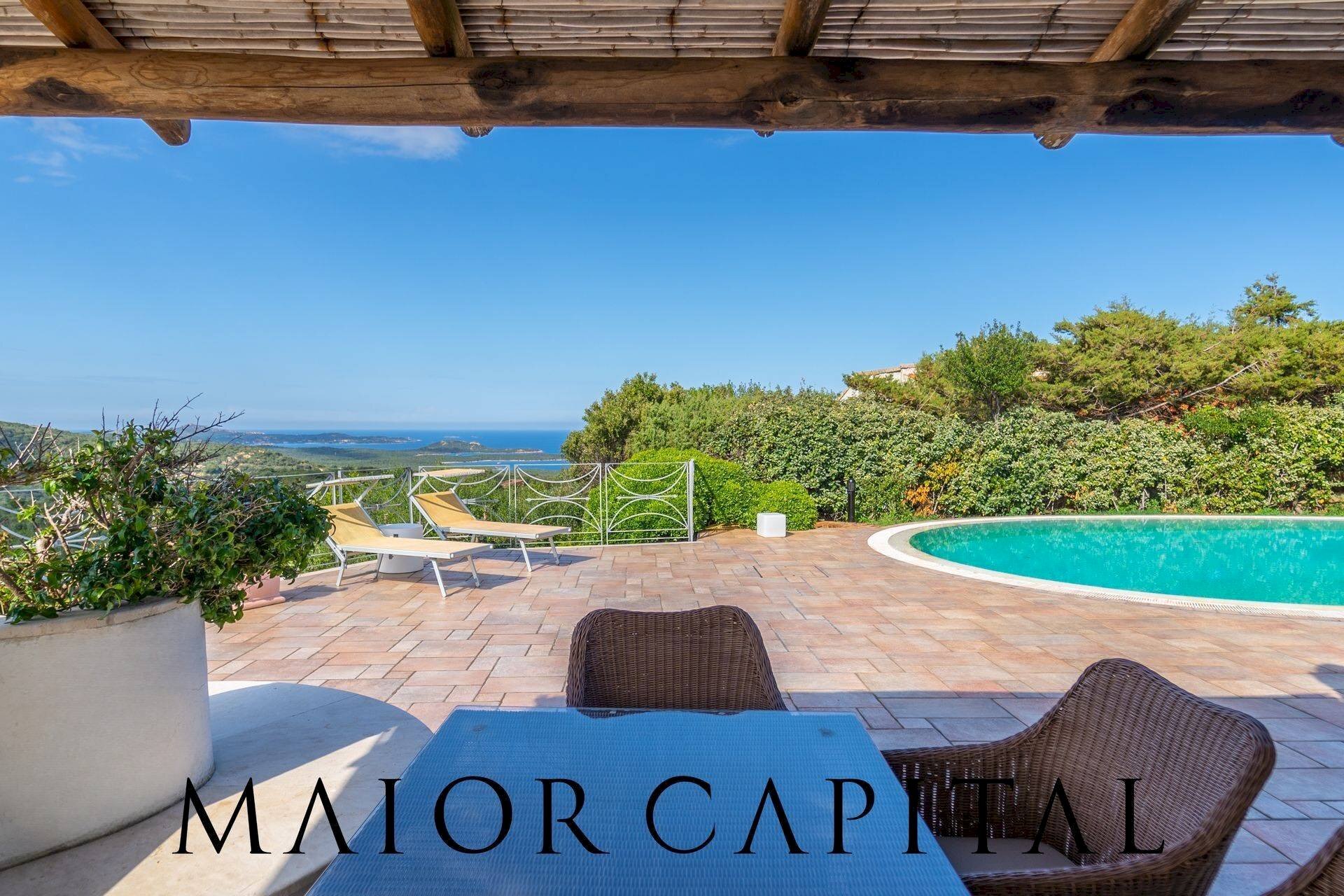 Single Family Villa via Milmeggiu, Olbia - photo 1