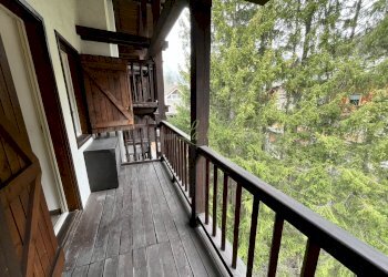 VENDITA COURMAYEUR: balcone retro - Three-room apartment Via Les Golettes  31, Courmayeur - photo 10