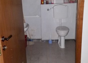 20160722_101342.jpg - Commercial Premises Via Sarzanese, Lucca - photo 8