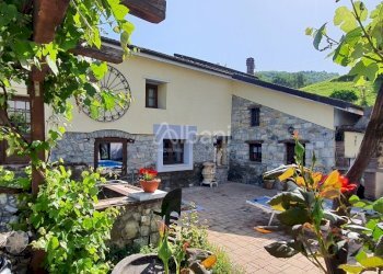 AT01_agriturismo_vendita_varese ligure_piscina_te - Agriturismo Varese Ligure - foto 1