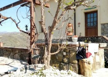 AT01_agriturismo_vendita_varese ligure_piscina_te - Agriturismo Varese Ligure - foto 11