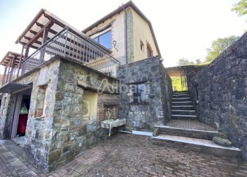 AT01_agriturismo_vendita_varese ligure_piscina_te - Agriturismo Varese Ligure - foto 18