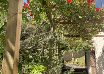 AT01_agriturismo_vendita_varese ligure_piscina_te - Agriturismo Varese Ligure - foto 25