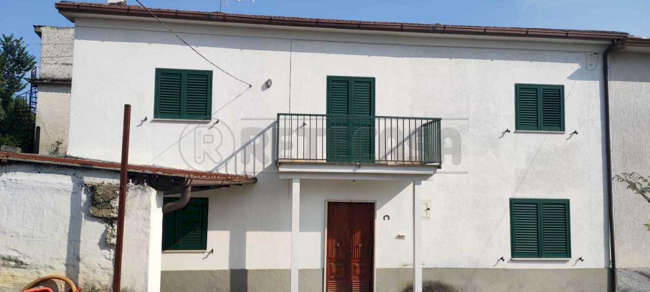 2.jpg - Semi-detached house Via San Michele 1818, Cassino - photo 3
