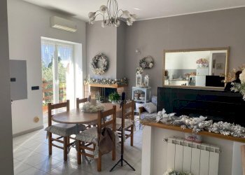 IMG-20251129-WA0028.jpg - Quadrilocale Via Vittorio Alfieri  10, Morlupo - foto 1