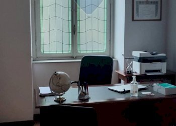 Three-room apartment Centro, Torino, Torino (neighborhood Centro) - photo 1