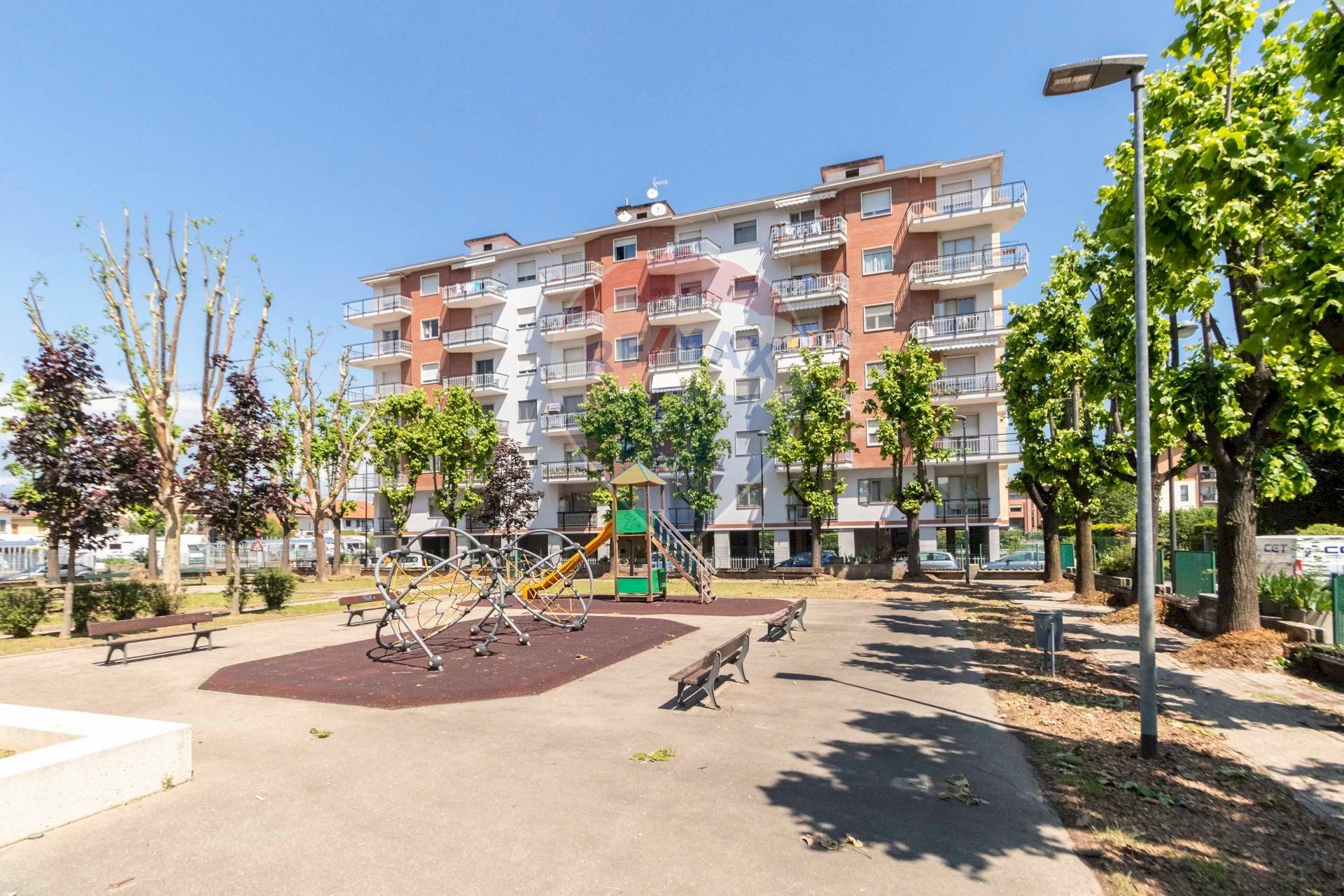 Bilocale Via Principe Amedeo, 29 
 Beinasco, Beinasco - foto 1