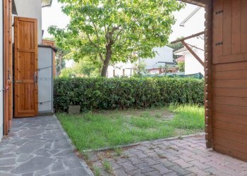 Apartment Ravenna (neighborhood Lido Adriano) - photo 17