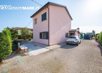 Casa indipendente Piazza Unità, Jolanda di Savoia - foto 8