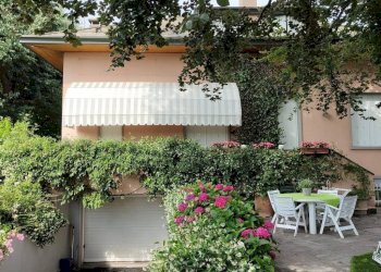 facciata - Villa via Legnano, 4, Rescaldina - foto 2