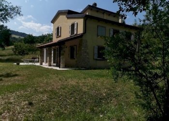 Casa indipendente Castel San Pietro Terme - foto 2